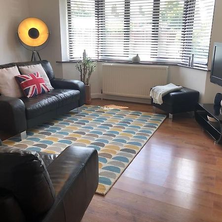 Villa Pinewood #Edwinstowe Esterno foto