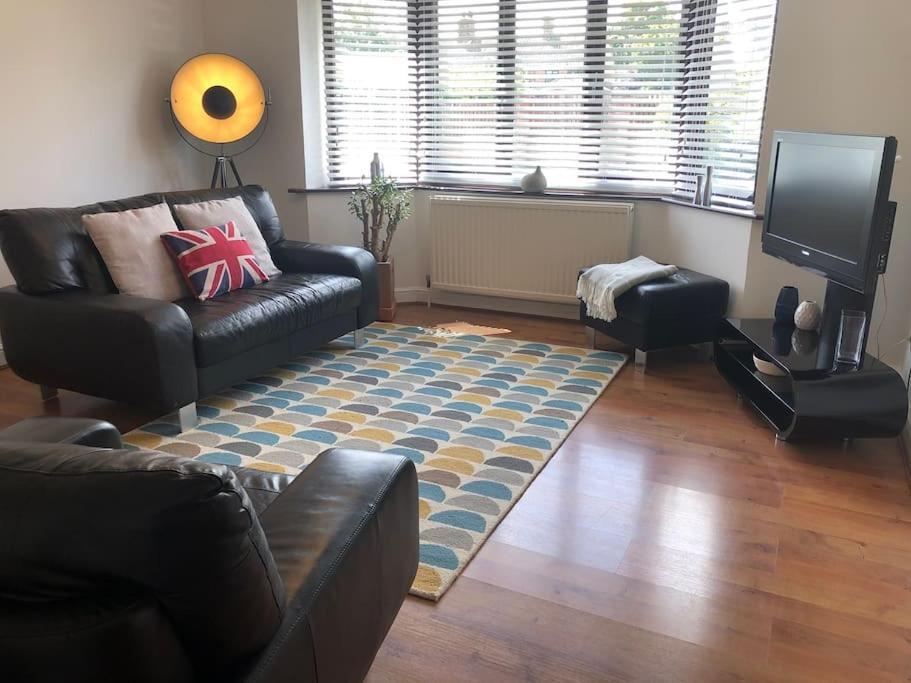 Villa Pinewood #Edwinstowe Esterno foto